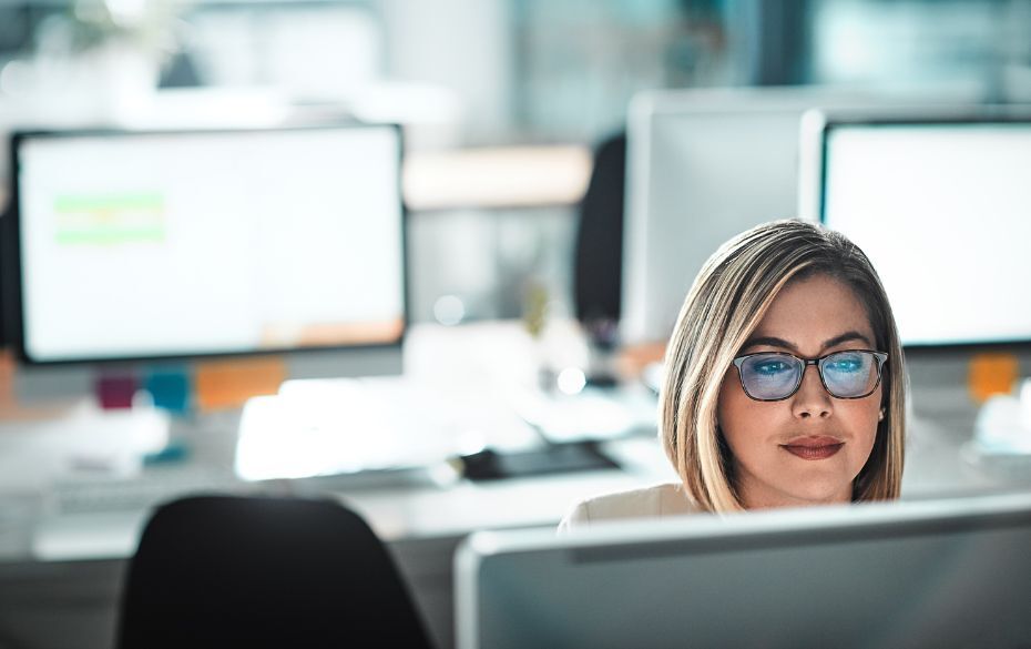 Woman on Computer - eDiscovery